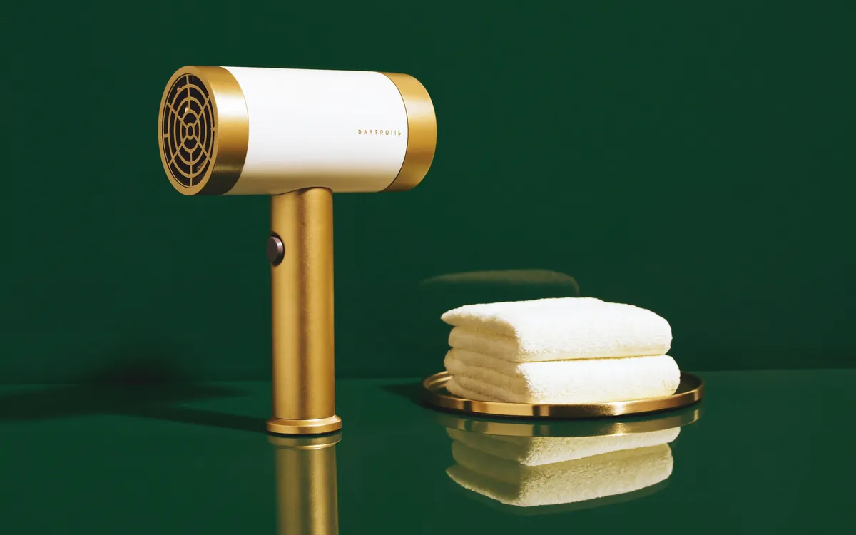 Un sèche-cheveux Dyson