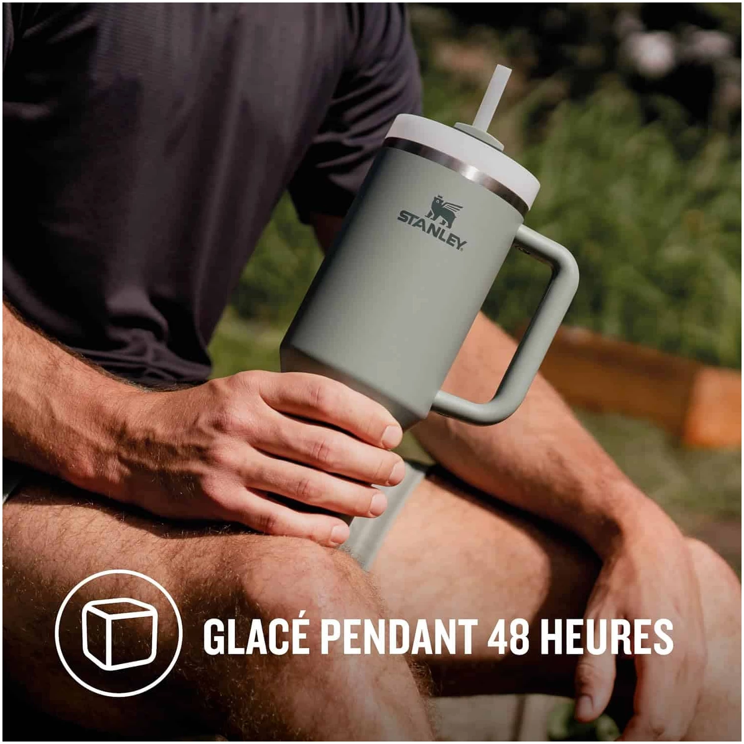 Gourde Stanley Quencher H2.0 1.2L Mug Isotherme avec Paille – Image 4